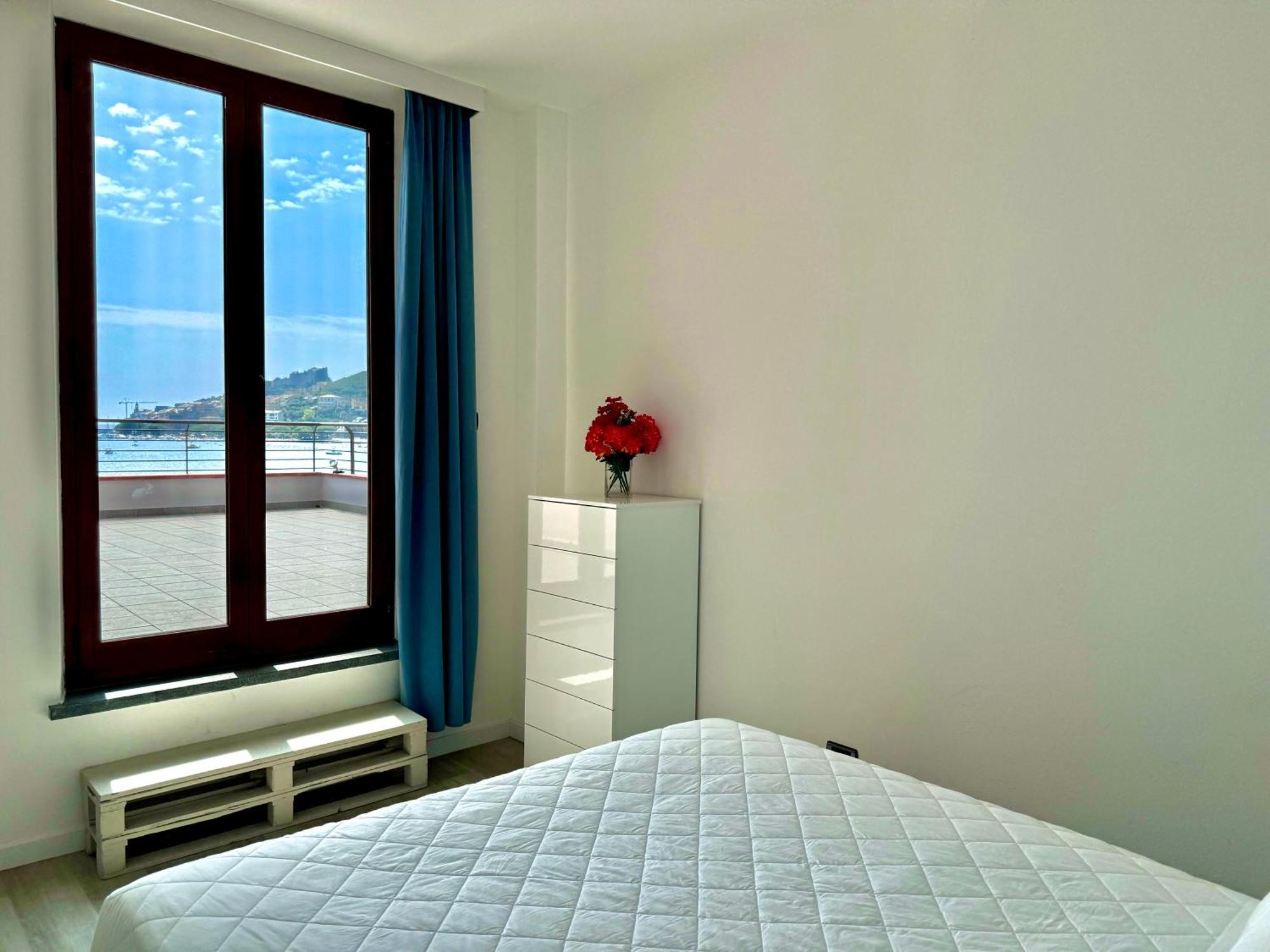 Mirage Rooms & Apartments ปอร์โตเวเนเร ภายนอก รูปภาพ